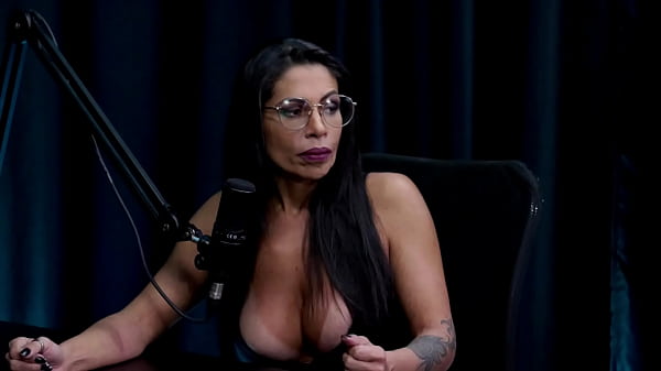 Receberam convite da andressa urach e depois veio uma den&uacute;ncia do xvideos e a treta com binho ted que foi preso e sua atual esposa natzinha morena watch sheer red 