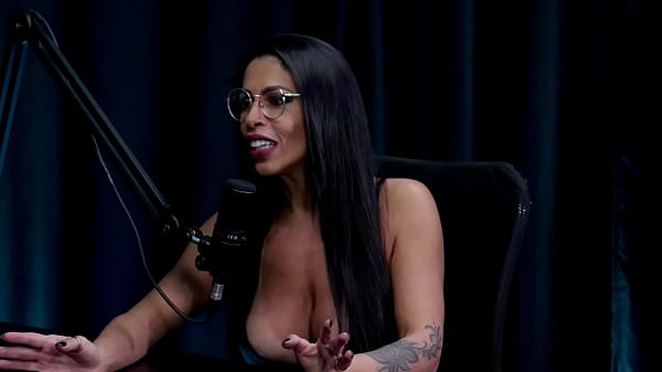 Receberam convite da andressa urach e depois veio uma den&uacute;ncia do xvideos e a treta com binho ted que foi preso e sua atual esposa natzinha morena watch sheer red 