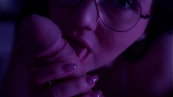 Lewd girl sucks her man's 