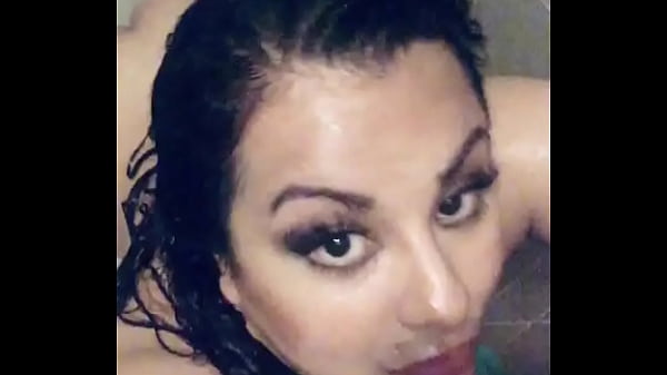 Nonton Miss Madii Wishes You Were Here thumbnail