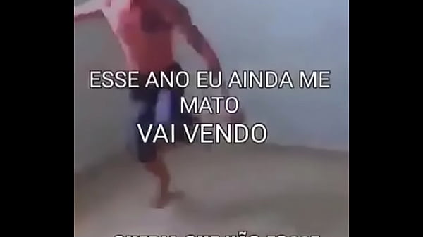 Novinho se matando de boca no pau