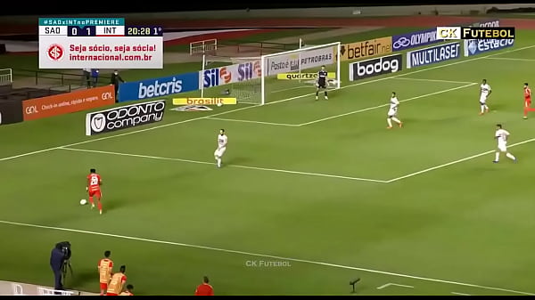 Internacional fudendo gostoso o São Paulo