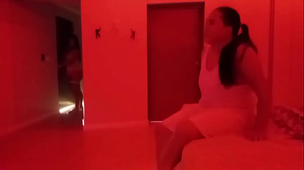 Con ese baile er&oacute;tico me llevas hasta el m&aacute;ximo placer ven que quiero chuparte el ano 