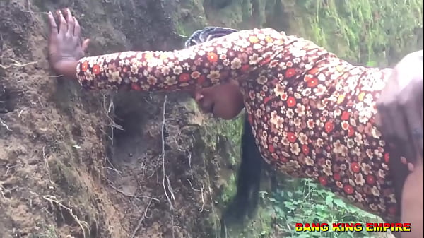 SEX EBONY AMATEUR HOUSE WIFE CAUGHT FUCKING ANAFRICANHUNTER_S FOR BUSH MEAT_HARDCOREBUSH PORNO