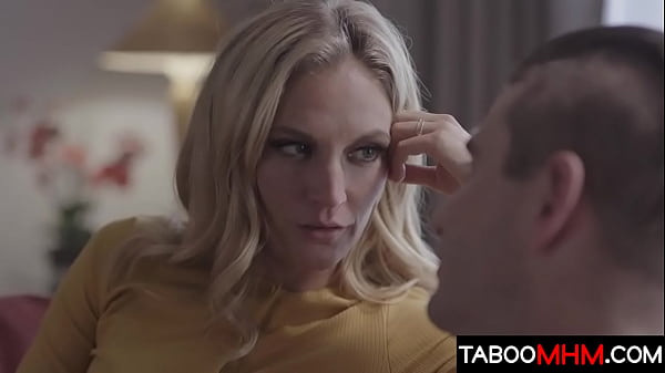 Sex with abad boyis always better and this stepmom will_confirm_it