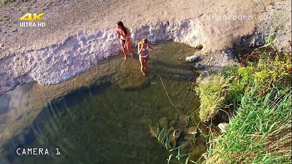 Play MP4 - Naked girls - Voyeurs drone porn from Czech