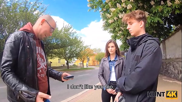 Hunt4k chick tries sucking before fooling around with bf's sponsor