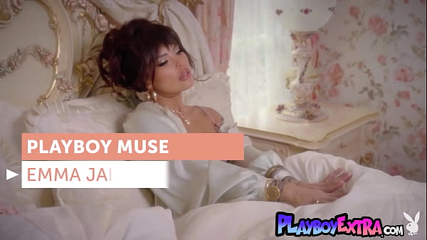 Nonton Classy Name Asian Muse Introducing Her Sexy Tattoos thumbnail