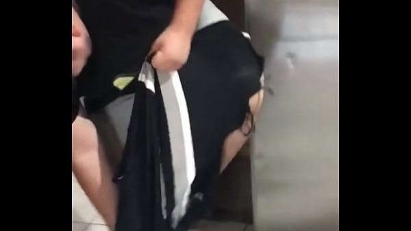 Desvirgan a jovencita gorda forra