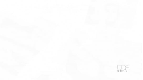 Amazingly limber legs 