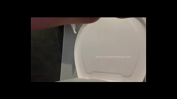 Play MP4 - Xixi na rua p&uacute;blica - Renatinha Mello