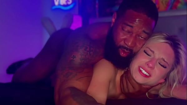 Play MP4 - Breeding Hot Blonde Cheerleaderkait