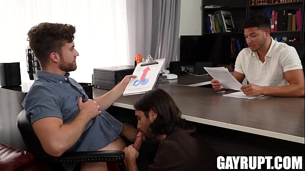 Play MP4 - ASG Free Use Performance Reviews Vincent Grey&comma; Carter Collins&comma; Noah Asli