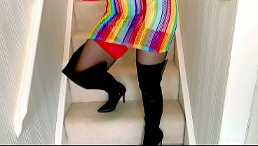 Nonton Lucy Gresty Teases In Horny Top And Thigh High Boots thumbnail