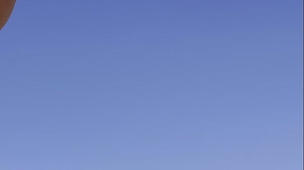 Play MP4 - Nudist Beach