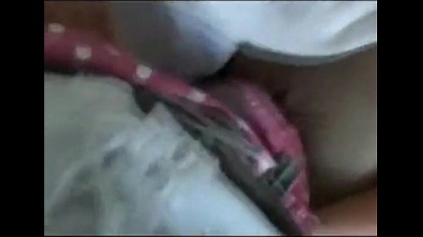 Play MP4 - lesbianas hermosas interracial en video casero&period;FLV