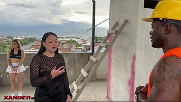 Bbc Se Coge A Dos Bellas Jovencitas En La Terraza thumbnail