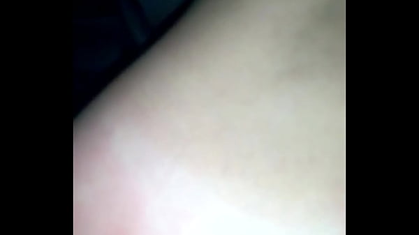 Lutadora de muay thai,dando dentro do carro