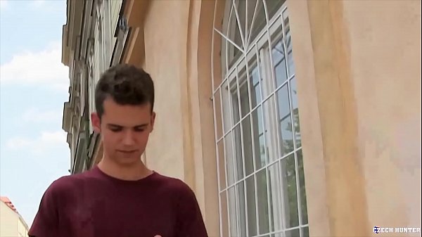 Play MP4 - CZECH HUNTER 449