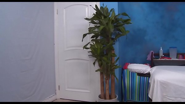 Nonton Breasty Cutie Licks And Rides Cock thumbnail