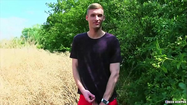 Play MP4 - CZECH HUNTER 454