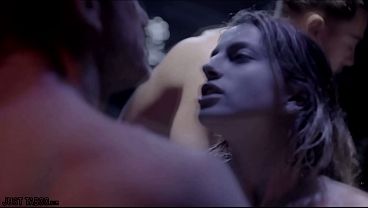 When adriana and her husband find something odd that shines brightly they end up being in an alternate dimension where sex is all they can do