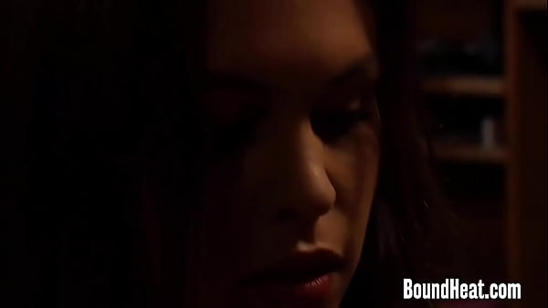 Mistress Of Souls II Obediant Slave Pleasuring_Mistress_Before_Bedtime