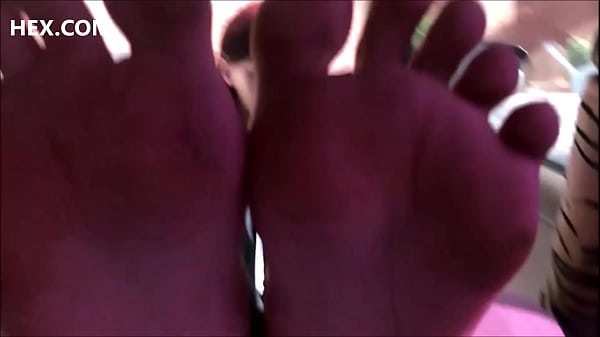 Nonton Popcorn Feet thumbnail