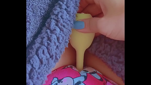 Nonton First Time Pleasure: Latina Cutie&rsquo;s Toy Tease thumbnail