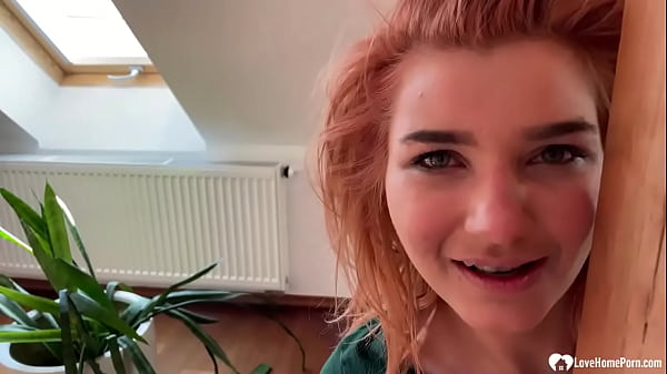 Hottie stripped and played with her pussy 