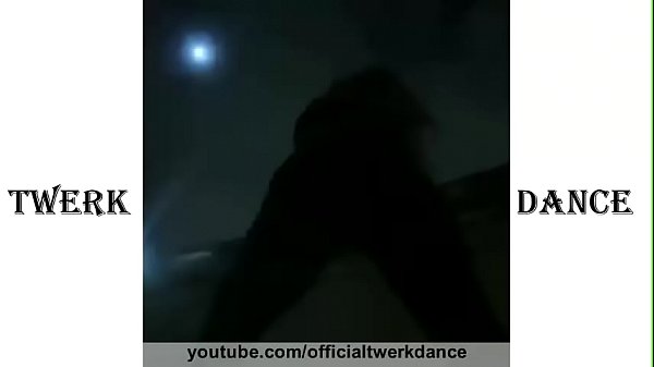 Twerking on_a dick Sexy girls going_naughty