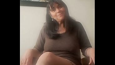 Stepmother showing what'_s under her dress on camera Stepmother showing what'_s under her dress on camera