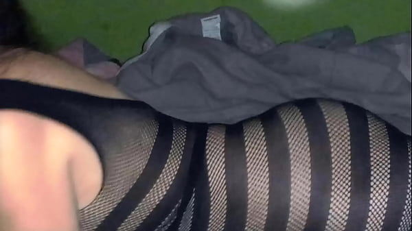 Play MP4 - O marido da Karla saiu pra beber com os amigos e ela veio pra minha cama