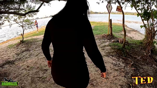 Fudendo agostosa na ilha no meio da represa - Soraya Castro