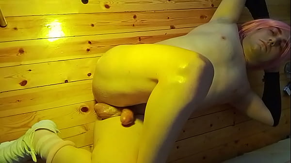 Femboy's Big Ass Sways In Erotic Dance thumbnail