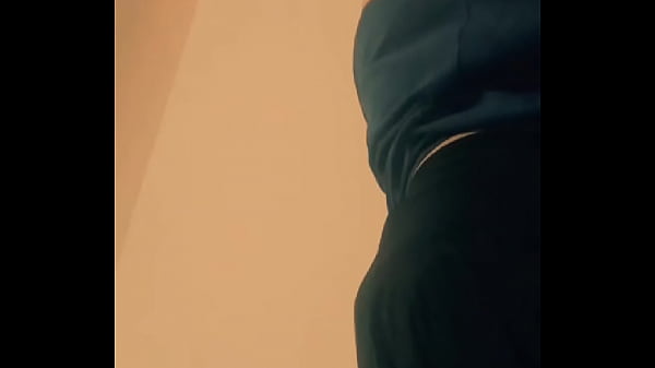 Morra_bailando_rico en_mini falda