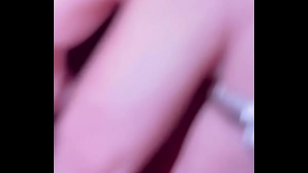 Nonton Hot Sexy Milf Gets 2in The Pink 1 In The Stink thumbnail