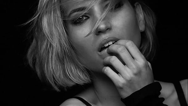 Las chicas delcable sus fotosy posados más_sugerentes