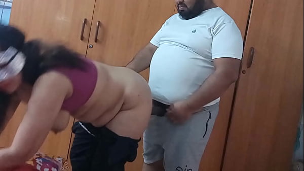 Play MP4 - Flirting and creampie sex with McDonald's girl employee&period;