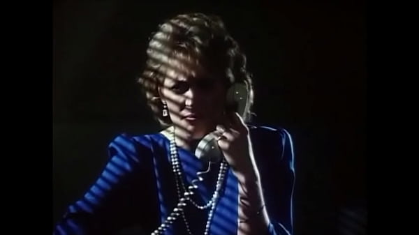 Play MP4 - Angel Kelly in a Hot Threesome From Dr Lust