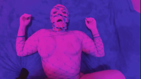 Gibby Lays Major Wood On His Famous Ex Mandi May thumbnail