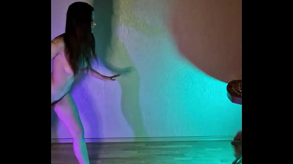 Play MP4 - My nude contemp dance