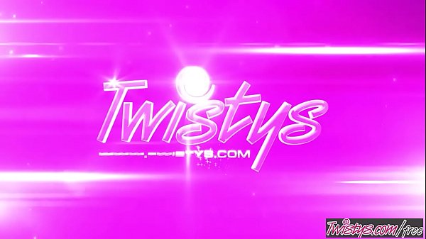 Nonton Twistys - Goldie Starring At The Gold Standard thumbnail