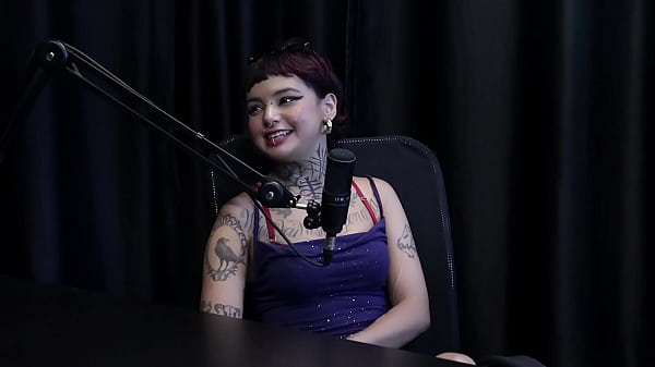 Come&ccedil;ou fazendo fotos sensuais conversou no seu primeiro atendimento explicou sobre sg sempre foi safada e transou na rua annie clementine watch sheer red 