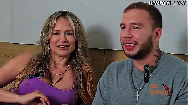 Mature Monique Fuentes Has A Hot Podcast With Brian Evansx And It Ends In A Happy Ending thumbnail