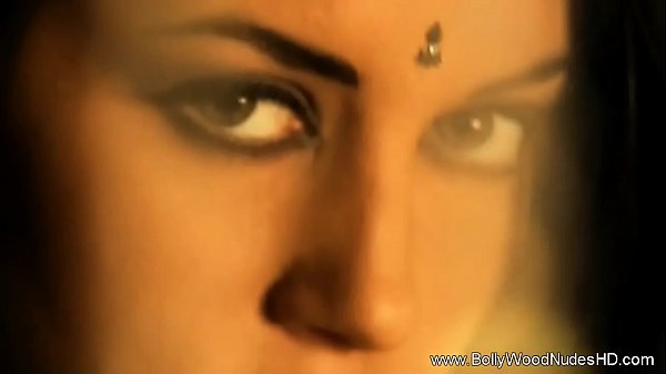 Exploring The Belly Dancer 