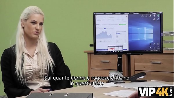 Play MP4 - VIP4K&period; La bella Blanche succhia il cazzo e si fa scopare la femminuccia per soldi