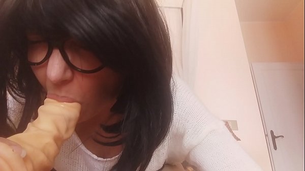 the sister-in-law is desperate! is really toodifficult to_bear