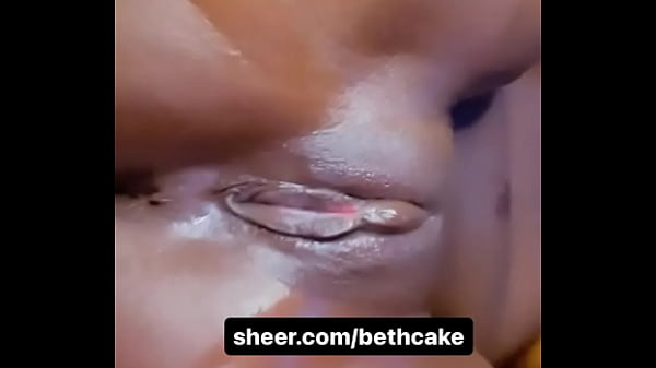 Midnight play who&rsquo;s joining me