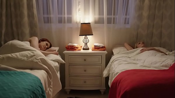 Play MP4 - Sensual sex between Bree Daniels&comma; Kenna James